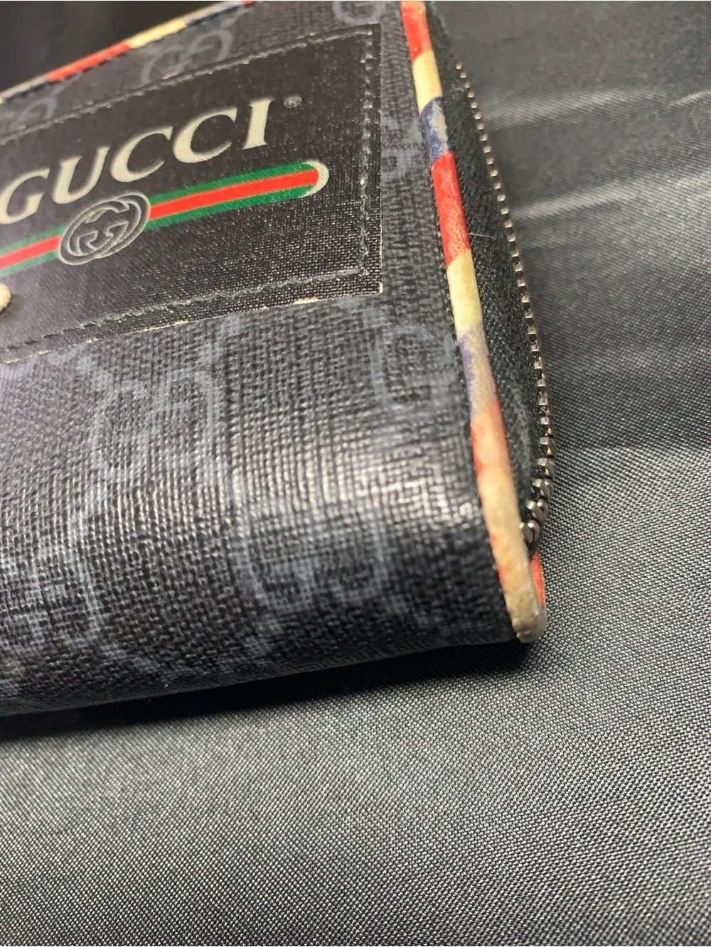 Gucci Black Monogram Wallet with Rainbow UFO Embroidery - Picture 5 of 17